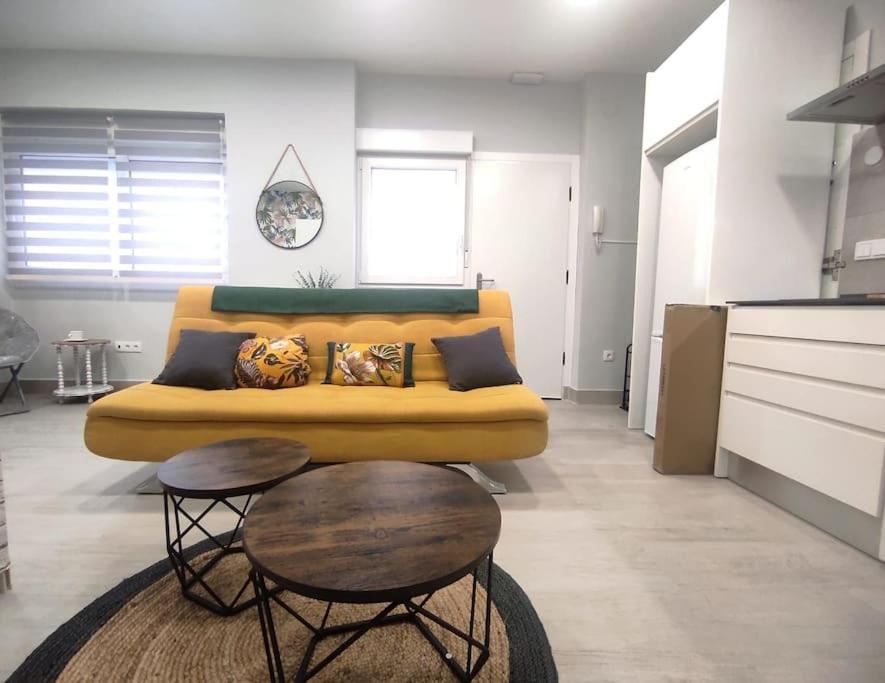 Comfortable Studio In Barrio Salamanca - Bejar มาดริด ภายนอก รูปภาพ