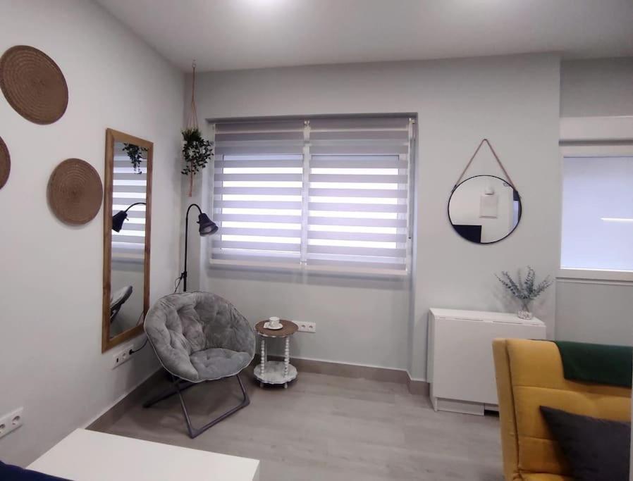 Comfortable Studio In Barrio Salamanca - Bejar มาดริด ภายนอก รูปภาพ