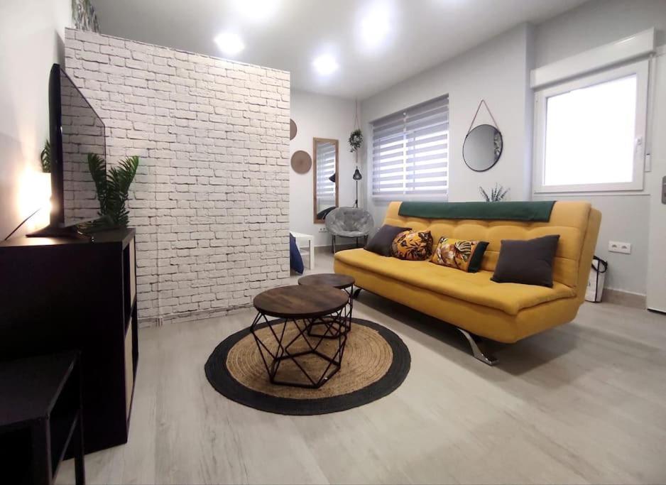 Comfortable Studio In Barrio Salamanca - Bejar มาดริด ภายนอก รูปภาพ